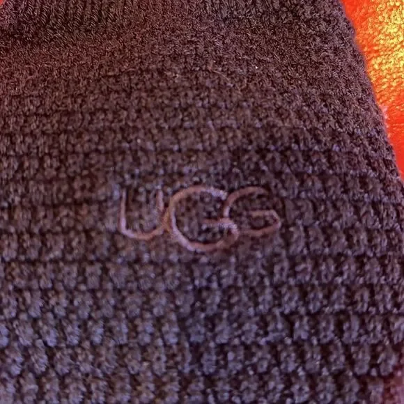 NWT UGG boot socks - Picture 3 of 3